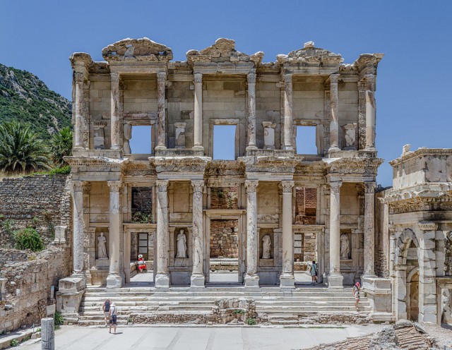 Ephesus_Celsus_Library